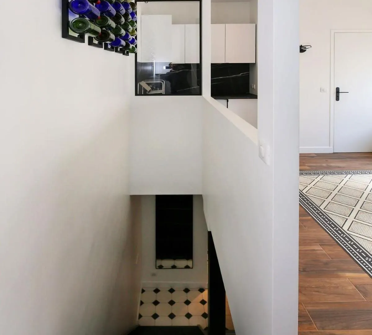 Appartement Proche Des Celebres Puces De Paris 4P